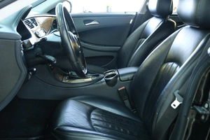 Седан Mercedes-benz CLS-класс 2010 года, 2449000 рублей, Омск