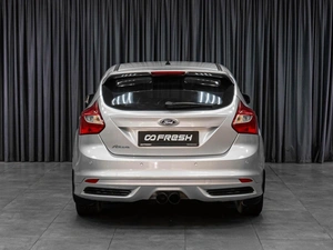 Хетчбэк Ford Focus 2011 года, 835000 рублей, Тюмень