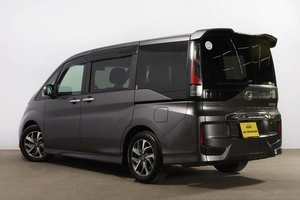 Минивэн Honda Stepwgn Spada 2015 года, 1849000 рублей, Новосибирск