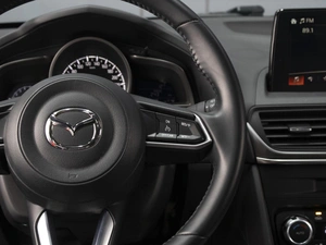 Внедорожник Mazda CX-4 2023 года, 2820000 рублей, Омск