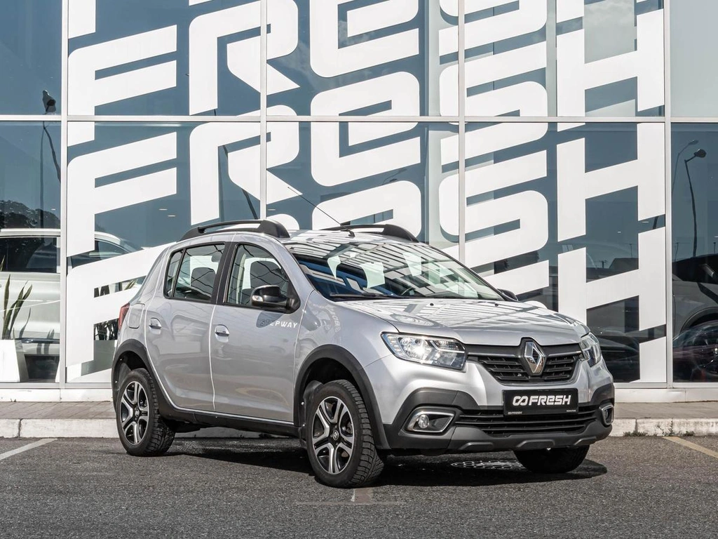 Хетчбэк Renault Sandero Stepway 2018 года, 1198000 рублей, Краснодар