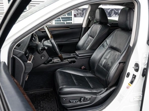 Седан Lexus ES 2013 года, 2210000 рублей, Краснодар