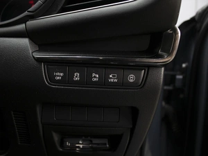 Хетчбэк Mazda 3 2019 года, 1750000 рублей, Омск
