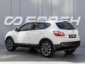 Внедорожник Nissan Qashqai 2011 года, 1198000 рублей, Краснодар