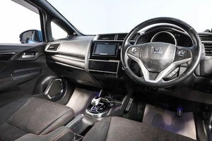 Хетчбэк Honda Fit 2013 года, 1149000 рублей, Новосибирск