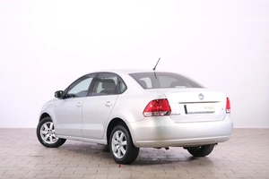 Седан Volkswagen Polo 2013 года, 919000 рублей, Омск