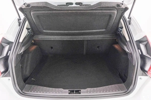 Хетчбэк Ford Focus 2012 года, 899000 рублей, Красноярск