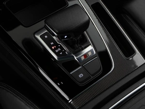 Внедорожник Audi SQ5 2020 года, 5093055 рублей, Москва