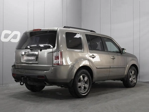 Внедорожник Honda Pilot 2008 года, 1450000 рублей, Омск