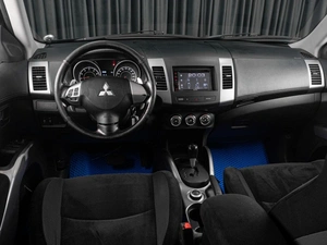 Внедорожник Mitsubishi Outlander 2011 года, 1099000 рублей, Тюмень