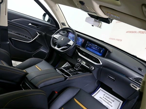 Внедорожник FAW Bestune T77 2022 года, 1950000 рублей, Красноярск