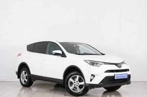 Внедорожник Toyota RAV4 2017 года, 2849000 рублей, Красноярск