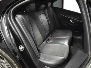 Седан Mercedes-benz E-класс 2019 года, 2970300 рублей, Казань