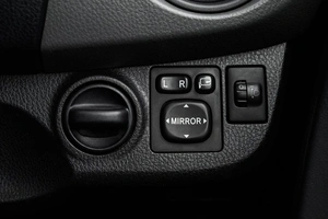 Хетчбэк Toyota Vitz 2015 года, 939000 рублей, Ульяновск