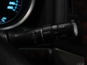 Внедорожник Toyota Land Cruiser 2010 года, 4200000 рублей, Тюмень