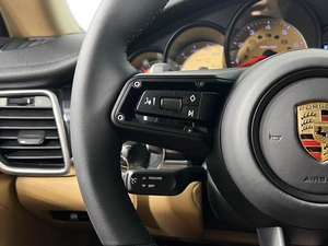 Лифтбек Porsche Panamera 4 2016 года, 3849900 рублей, Казань