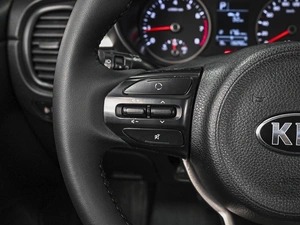 Хетчбэк Kia Rio X-Line 2018 года, 1230111 рублей, Ставрополь