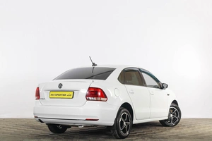 Седан Volkswagen Polo 2017 года, 1369000 рублей, Тюмень