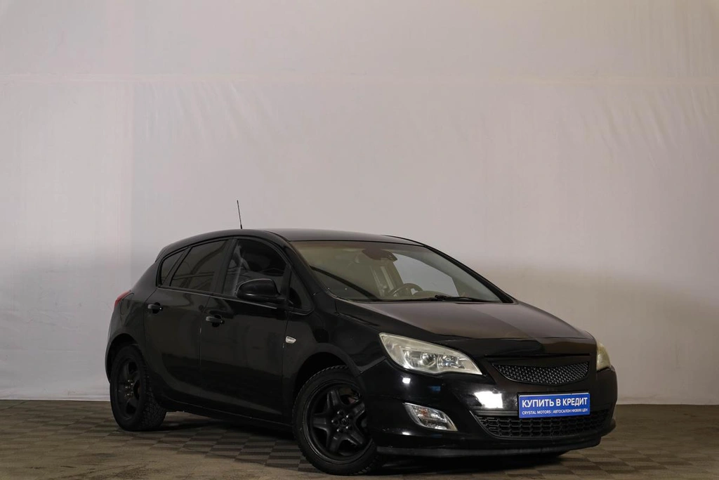 Хетчбэк Opel Astra 2010 года, 649000 рублей, Тюмень
