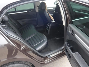 Седан Skoda Superb 2012 года, 1010000 рублей, Железногорск