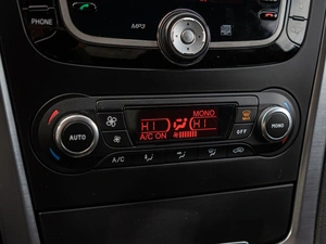 Седан Ford Mondeo 2011 года, 999000 рублей, Краснодар