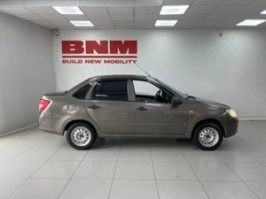 Седан ВАЗ (LADA) Granta 2014 года, 390000 рублей, Смоленск