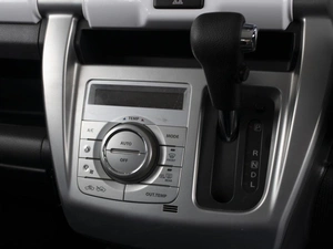 Минивэн Mazda Flair Crossover 2016 года, 750000 рублей, Омск