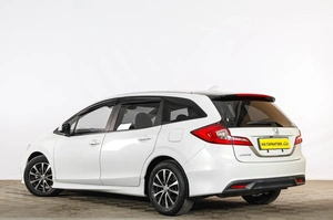 Хетчбэк Honda Jade 2019 года, 2029000 рублей, Тюмень