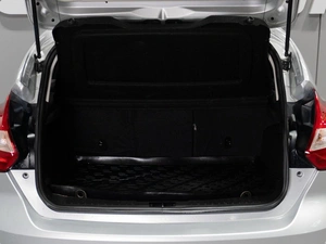 Хетчбэк Ford Focus 2011 года, 990000 рублей, Тюмень