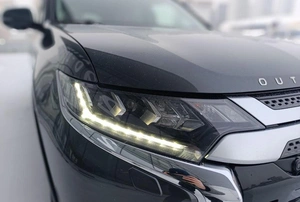 Внедорожник Mitsubishi Outlander 2019 года, 2650000 рублей, Красноярск