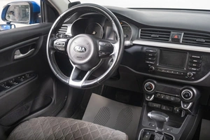 Седан Kia Rio 2017 года, 1329000 рублей, Томск