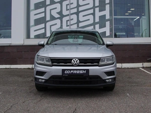 Внедорожник Volkswagen Tiguan 2019 года, 2490000 рублей, Владимир