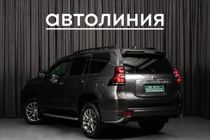 Внедорожник Toyota Land Cruiser Prado 2018 года, 5300000 рублей, Красноярск