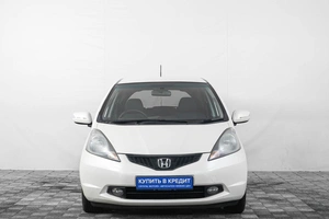 Хетчбэк Honda Fit 2009 года, 799000 рублей, Кемерово