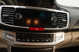 Седан Honda Accord 2013 года, 1289000 рублей, Челябинск