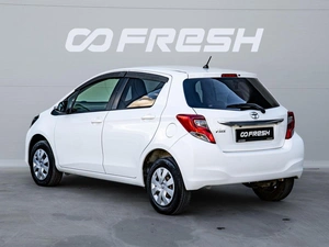 Хетчбэк Toyota Vitz 2016 года, 970000 рублей, Краснодар