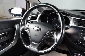 Хетчбэк Kia Ceed 2018 года, 1629000 рублей, Тюмень