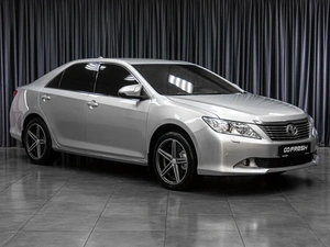 Седан Toyota Camry 2012 года, 1649000 рублей, Тюмень