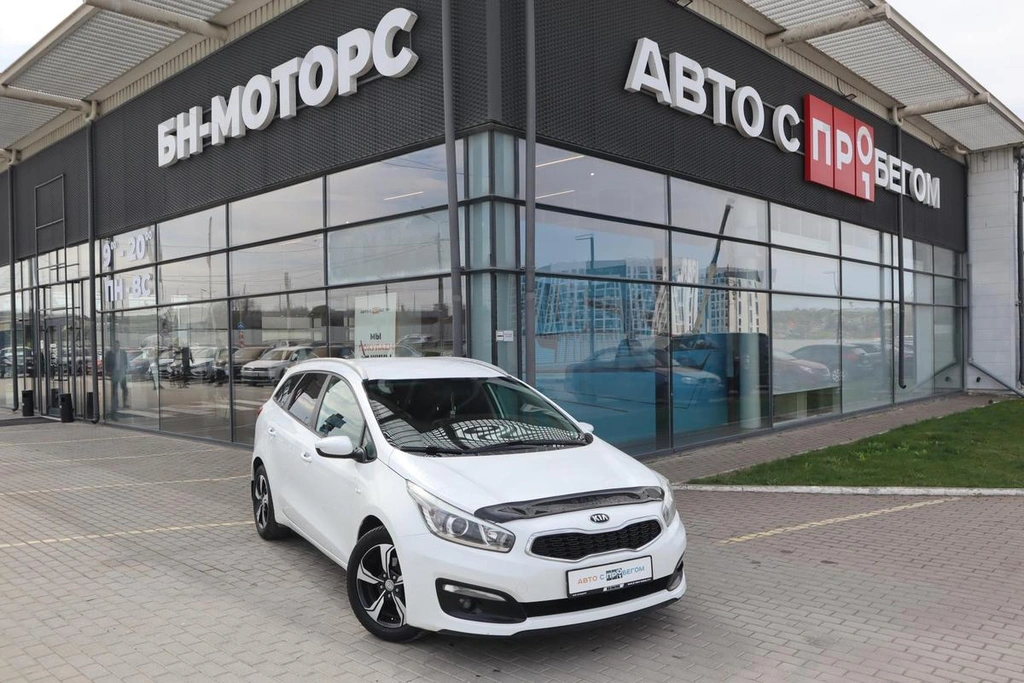 Купе Kia Ceed 2016 года, 1160000 рублей, Мирное