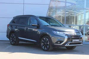 Внедорожник Mitsubishi Outlander 2022 года, 2960000 рублей, Ярославль
