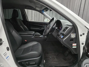 Седан Toyota Crown 2015 года, 3099000 рублей, Красноярск