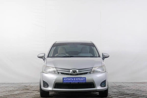 Седан Toyota Corolla Axio 2013 года, 889000 рублей, Кемерово