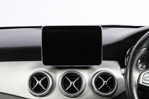 Седан Mercedes-benz CLA-класс 2015 года, 1479000 рублей, Новосибирск