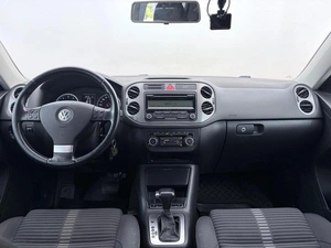 Внедорожник Volkswagen Tiguan 2010 года, 1119000 рублей, Орёл