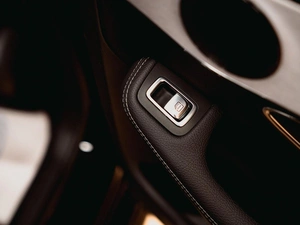 Седан Mercedes-benz C-класс 2019 года, 3150000 рублей, Красноярск