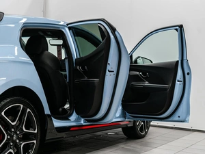 Хетчбэк Hyundai Veloster 2020 года, 3100000 рублей, Красноярск