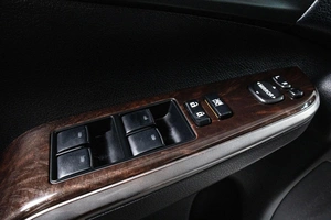 Седан Toyota Camry 2017 года, 2299000 рублей, Сургут