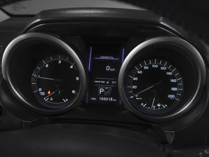 Внедорожник Toyota Land Cruiser Prado 2016 года, 4029000 рублей, Тюмень