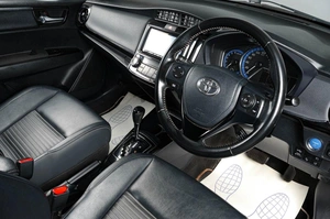 Универсал Toyota Corolla Fielder 2017 года, 1659000 рублей, Тюмень