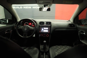 Седан Volkswagen Polo 2011 года, 870000 рублей, Курск